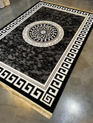 7*10 Versace black